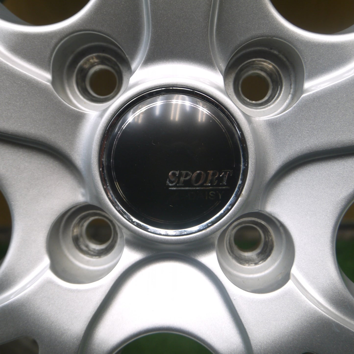 *送料無料* バリ溝！22年！キレイ！9.5分★スタッドレス 175/65R15 ダンロップ ウインターマックス WM02 SPORT DAISY 15インチ PCD100/4H★4061702Hス