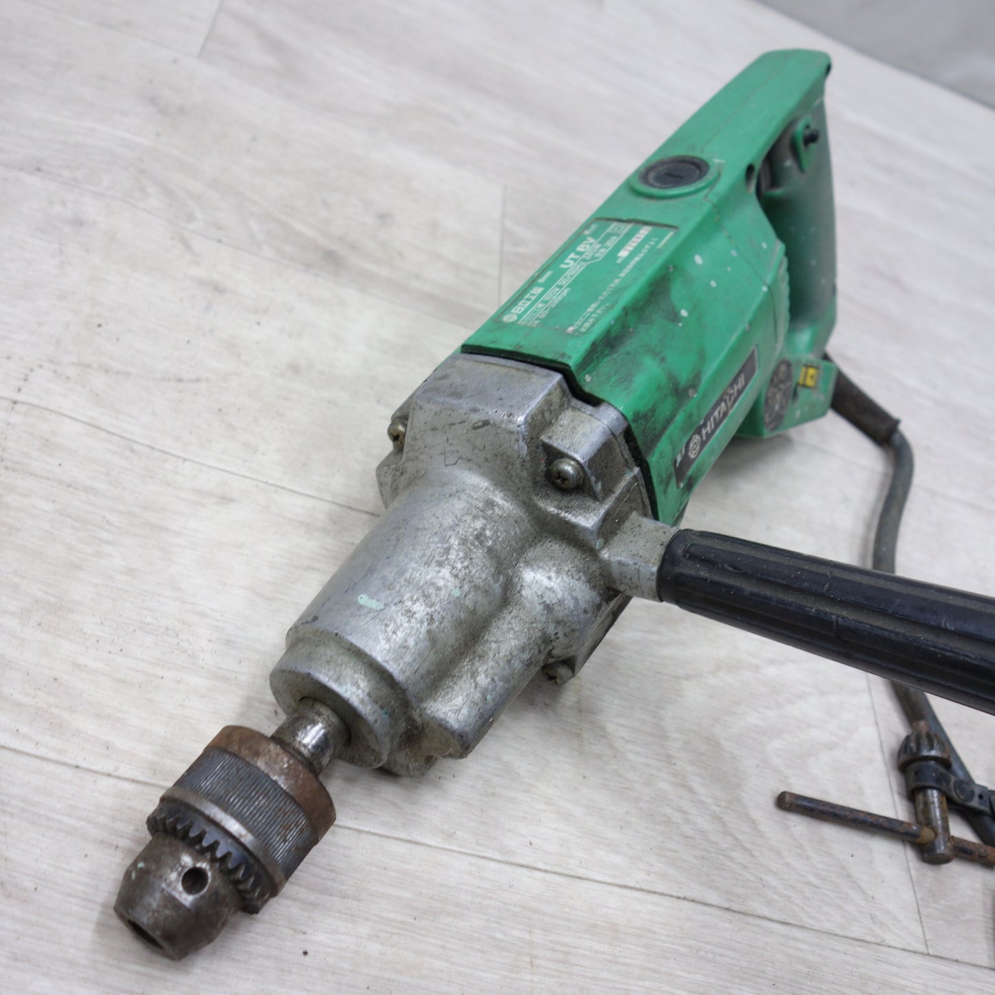 [送料無料] ◆日立 8mm タッパ 100V UT8V ねじ立て HITACHI 電動 工具◆