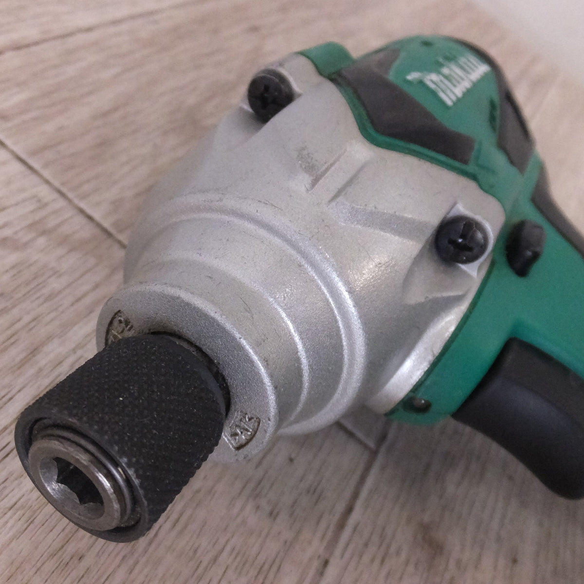 ★マキタ makita 充電式インパクトドライバ M697D 14.4V 本体のみ★