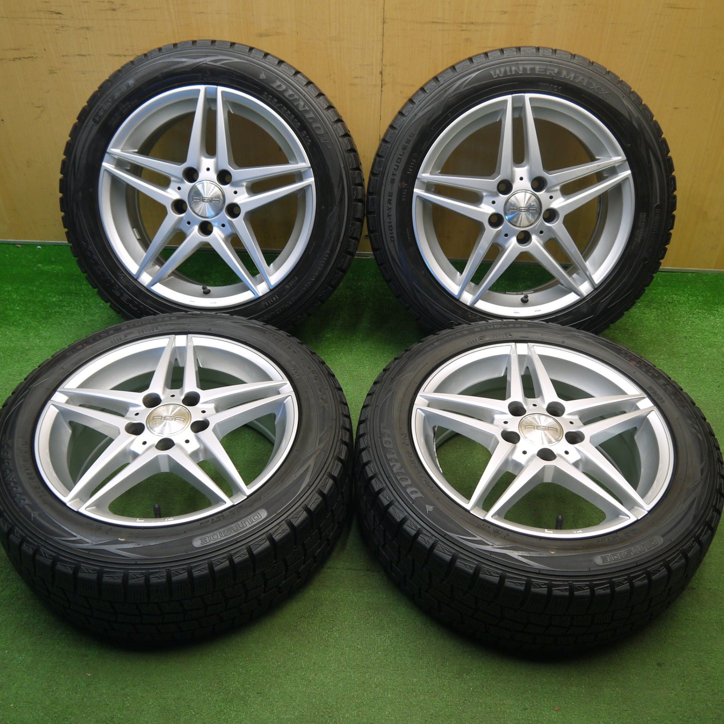 キレイ★ベンツ 等 AGA Schalf 205/55R16 スタッドレス ダンロップ ウインターマックス WM01 シャルフ 16インチ PCD112/5H★6013005Hス