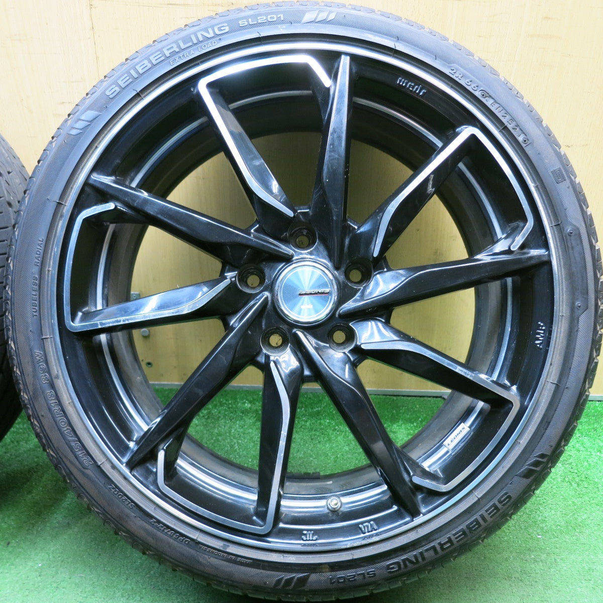 バリ溝！9分★LEONIS GREILA α 215/40R18 セイバーリング SL201 レオニス グレイラ アルファ 18インチ PCD114.3/5H★6052807HAノ