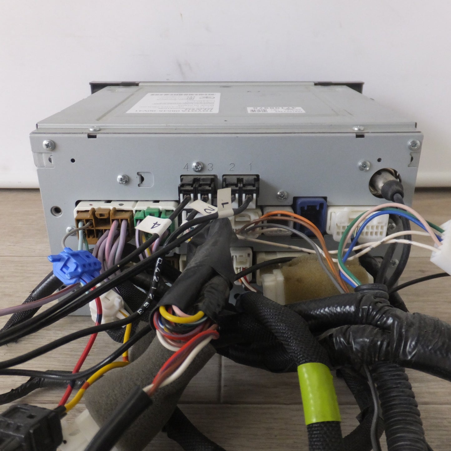 [送料無料] 現状品★デンソー製 トヨタ 純正 エクセレントナビ NHZD-W62G 08545-00V41 セキュリティロック[82]★