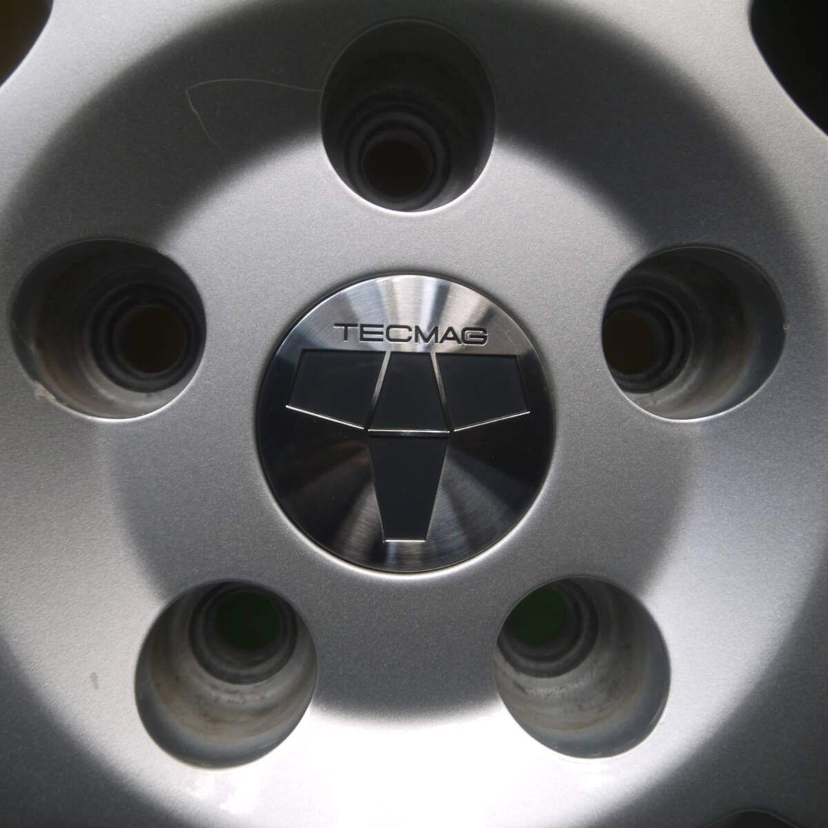 4本価格★ベンツ等 TECMAG 205/60R16 スタッドレス ダンロップ ウインターマックス WM01 PCD112/5H★4052709Hス