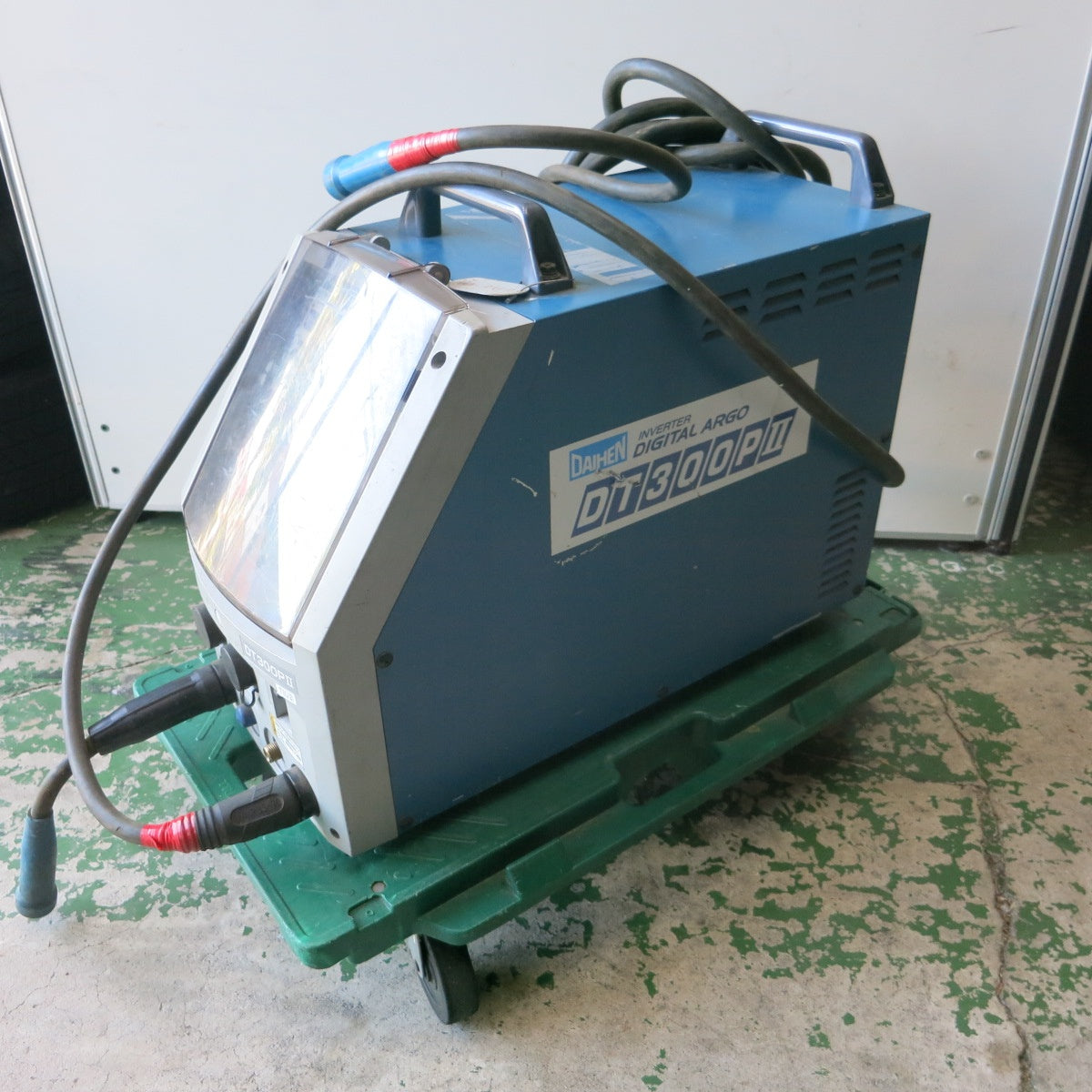 [送料無料] ◆DAIHEN ダイヘン デジタル 制御 直流 TIG 溶接機 DT-300PⅡ (S-2) 本体のみ◆