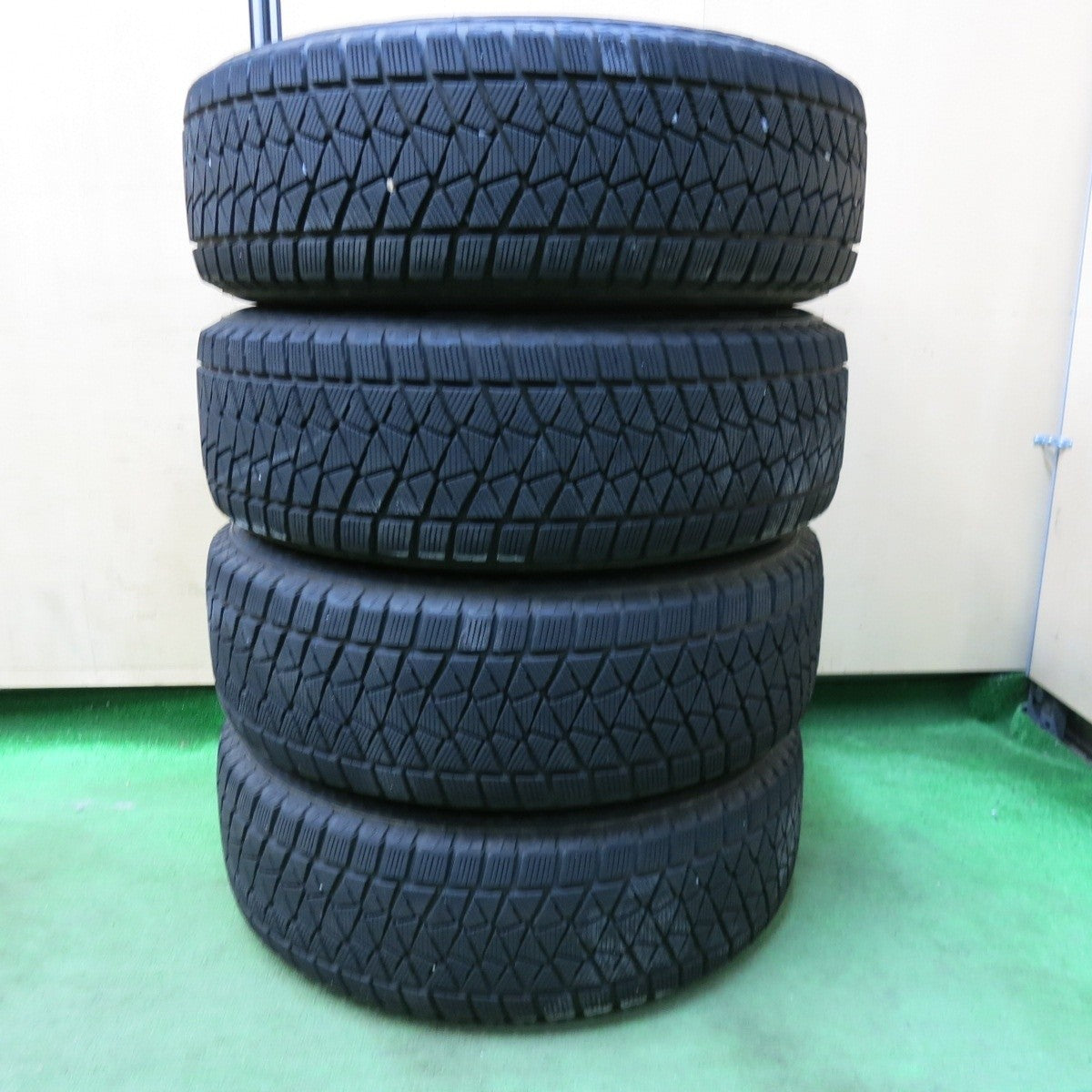 4本価格★スタッドレス 225/65R17 ブリヂストン ブリザック DM-V2 TEAD テッド 17インチ PCD114.3/5H★4121810SYス