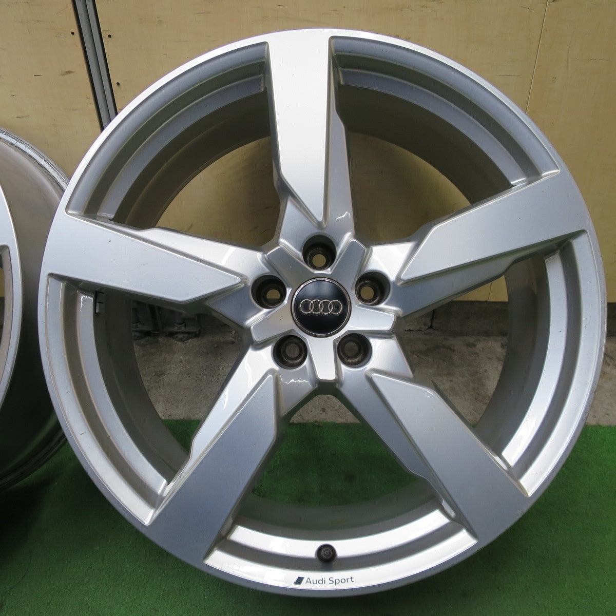 4本価格◎アウディ SQ5 純正 オプション OP ホイール 21インチ Audi 21×8.5J PCD112/5H◎6092201NGホ