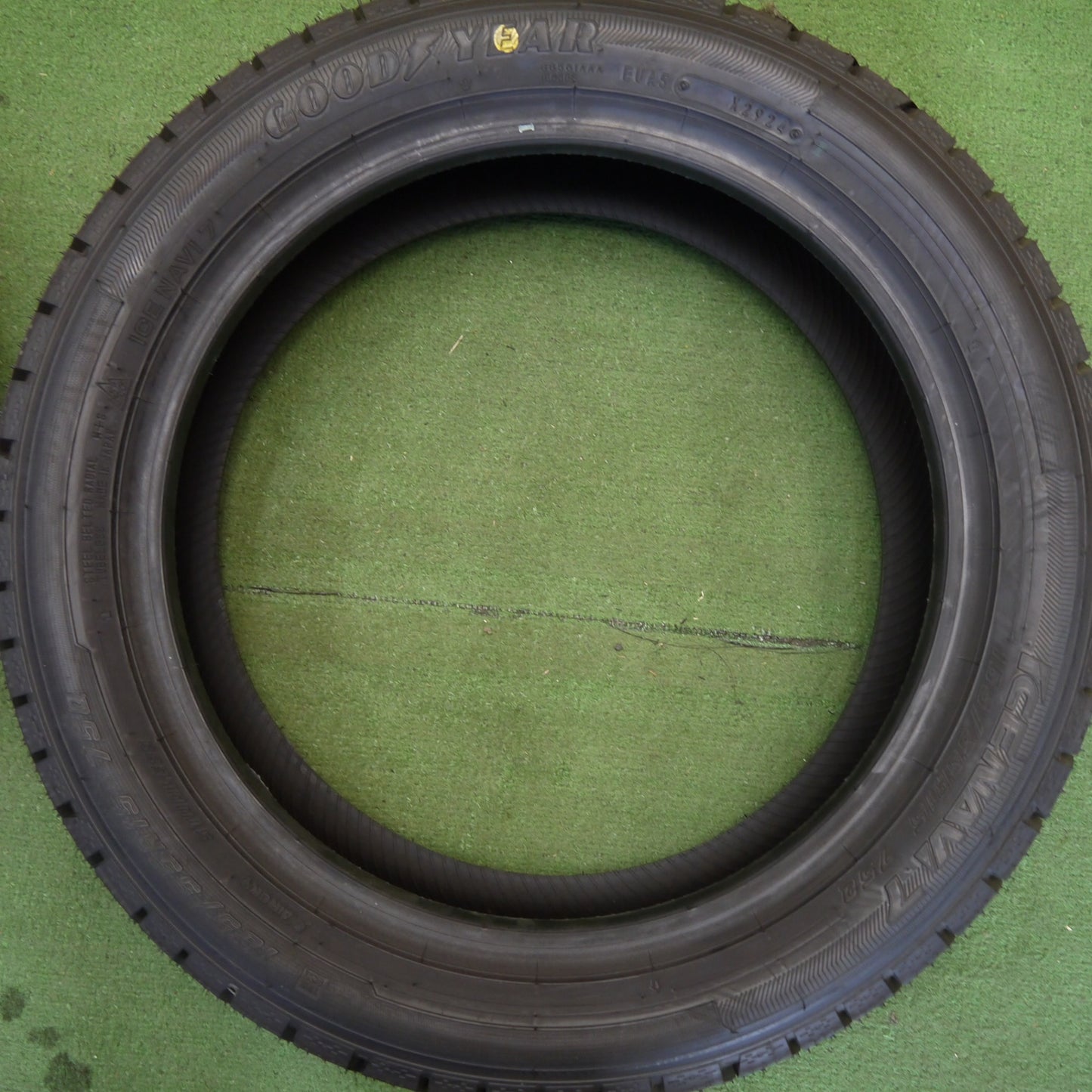 未使用！24年★スタッドレス 165/55R15 グッドイヤー アイスナビ7 タイヤ 15インチ N-BOX N-WGN ワゴンR スペーシア アルト タント デリカミニ 等★6050812Hスタ