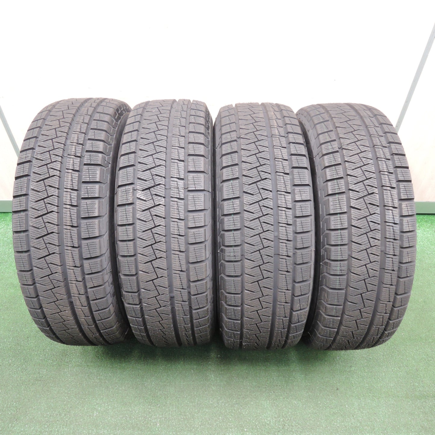 *送料無料* 超バリ溝！21年！キレイ！ほぼ10分★スタッドレス 195/65R15 ピレリ アイスアシンメトリコ プラス DUFACT デュファクト 15インチ PCD114.3/5H★4031908TNス