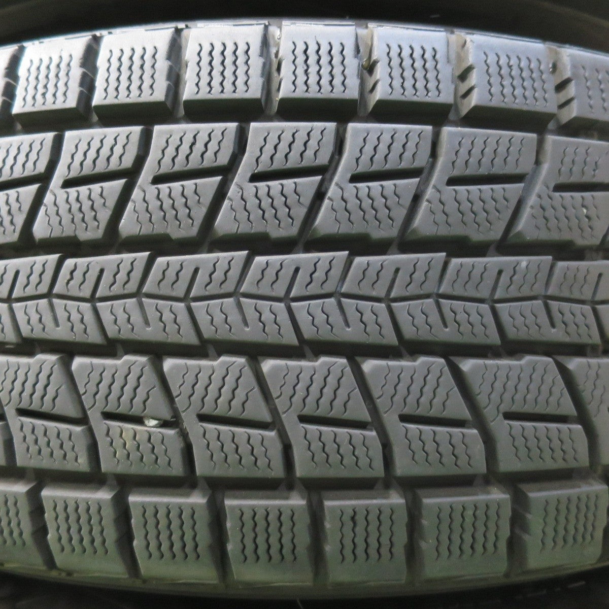 センサー付！バリ溝！キレイ！9分★レクサス 20系 RX 純正 235/65R18 スタッドレス ダンロップ ウインターマックス SJ8 18インチ PCD114.3/5H★5022701イス