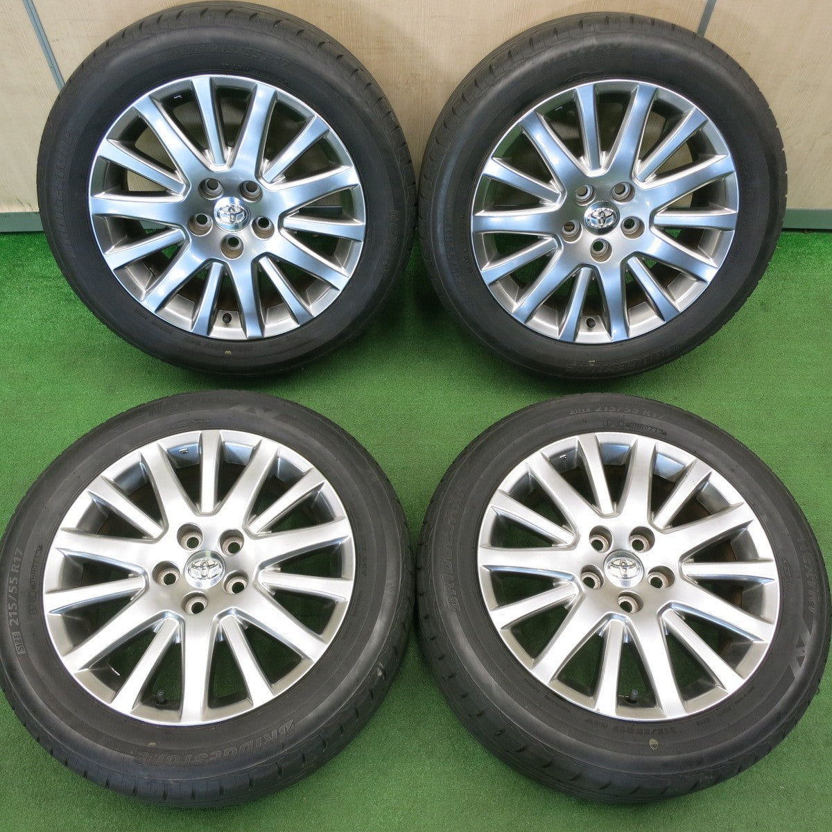 [送料無料] 4本価格★トヨタ 18 マジェスタ 純正 215/55R17 ブリヂストン ネクストリー エコピア 17インチ PCD114.3/5H★5021304TNノ