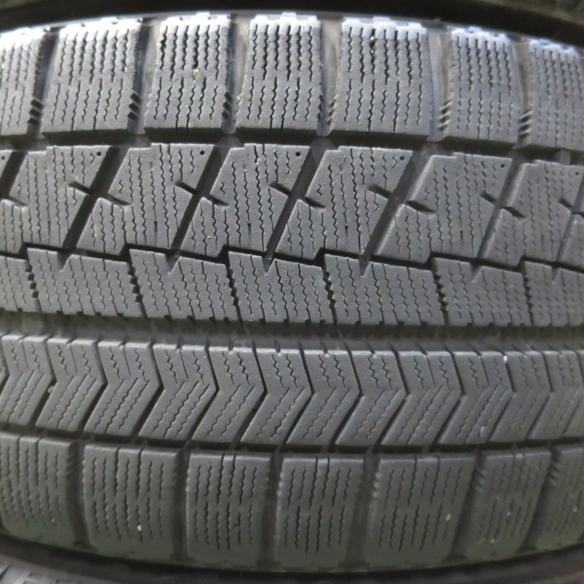 4本価格◎86 BRZ 等 215/45R17 スタッドレス ブリヂストン ブリザック VRX SPORT KRONE スポルト クローネ 17インチ PCD100/5H◎6090705IMス