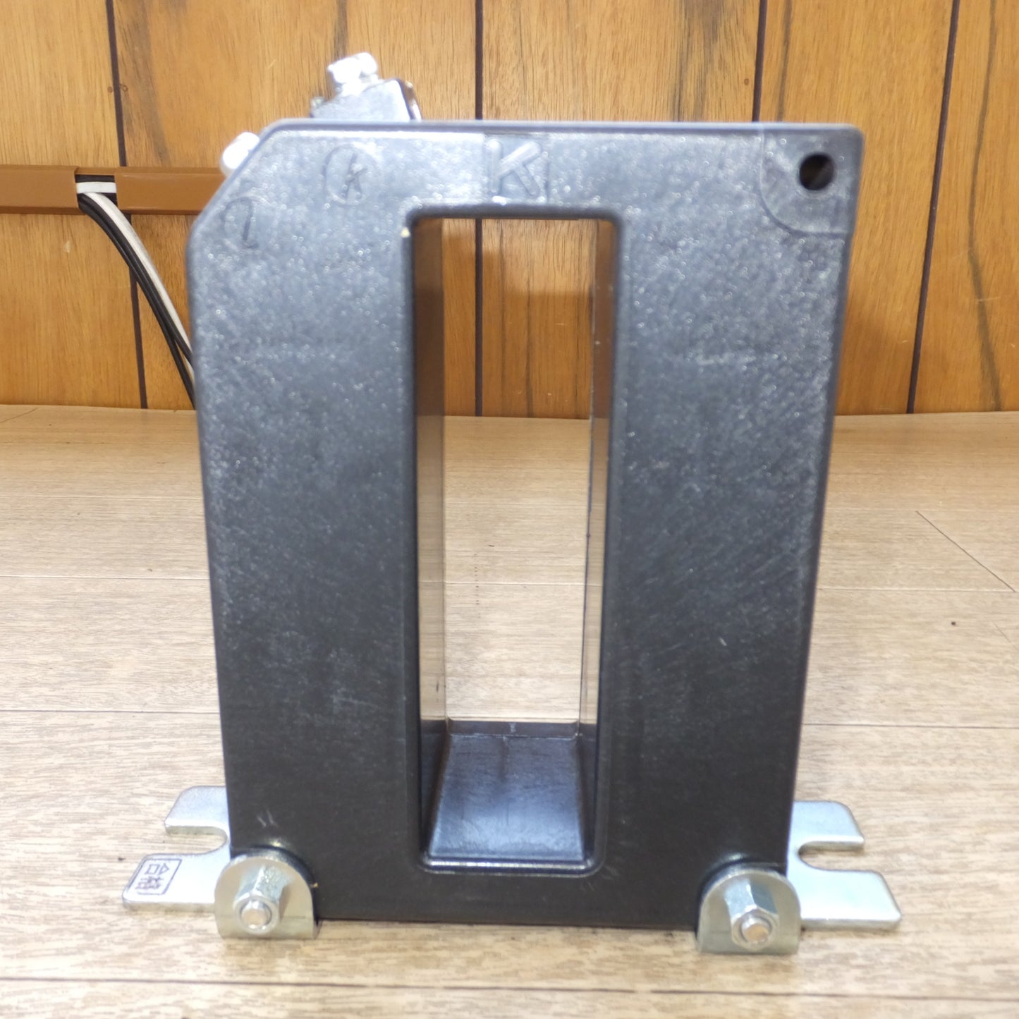 ●複数在庫有●[送料無料] 未使用★三菱電機 MITSUBISHI 電力管理用計器 CURRENT TRANSFORMER CW-40LM　RATIO 2000/5A★
