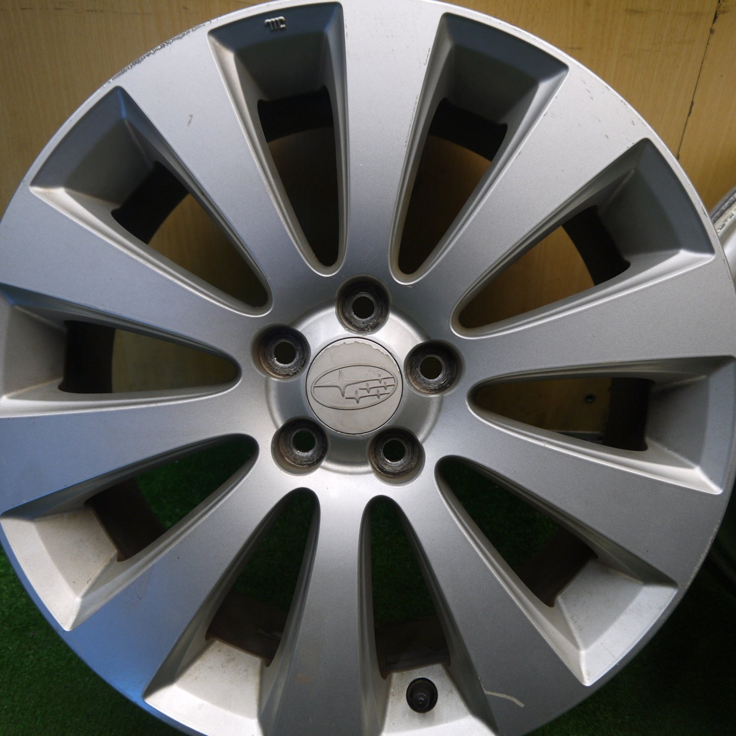 4本価格★スバル BR BM レガシィ 純正 ホイール 17インチ 17×7.5J PCD100/5H★6030401Hホ