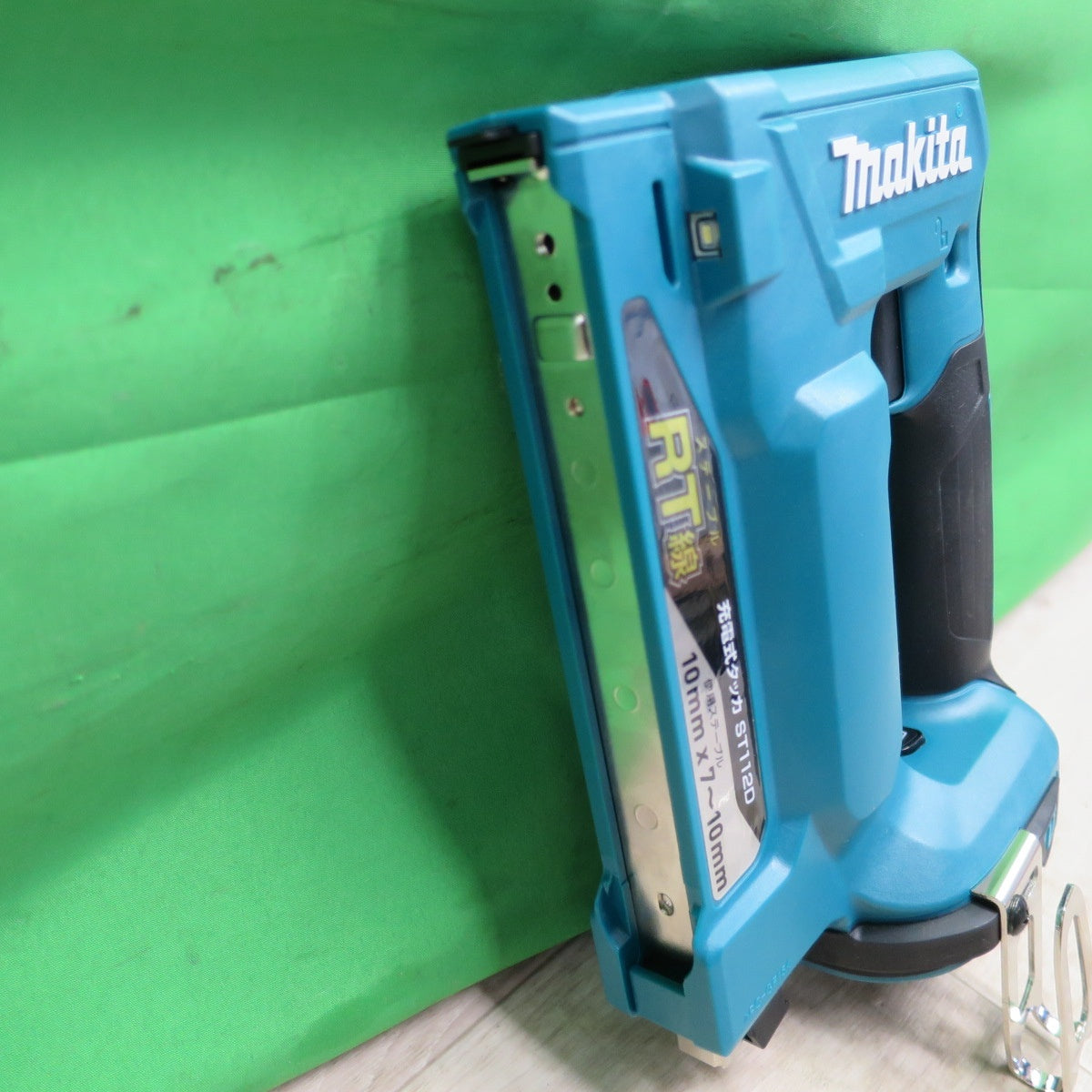 [送料無料] キレイ☆akita マキタ 充電式タッカ ST112D 専用ケース DIY 電動 工具 大工 道具☆