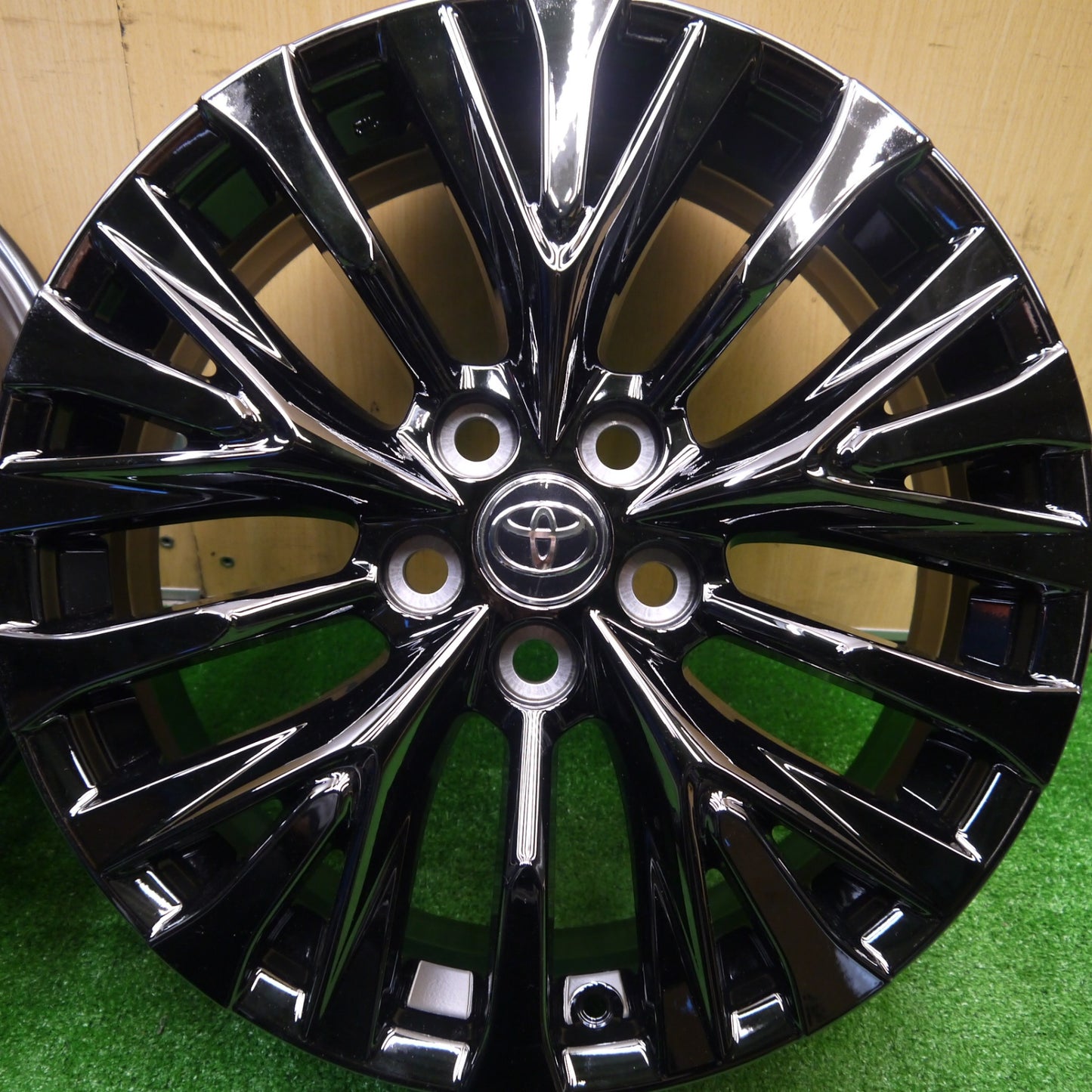 新車外し★トヨタ 40系 ヴェルファイア アルファード Zプレミア 純正 ホイール 19インチ 19×7J PCD120/5H★5102204Hホ