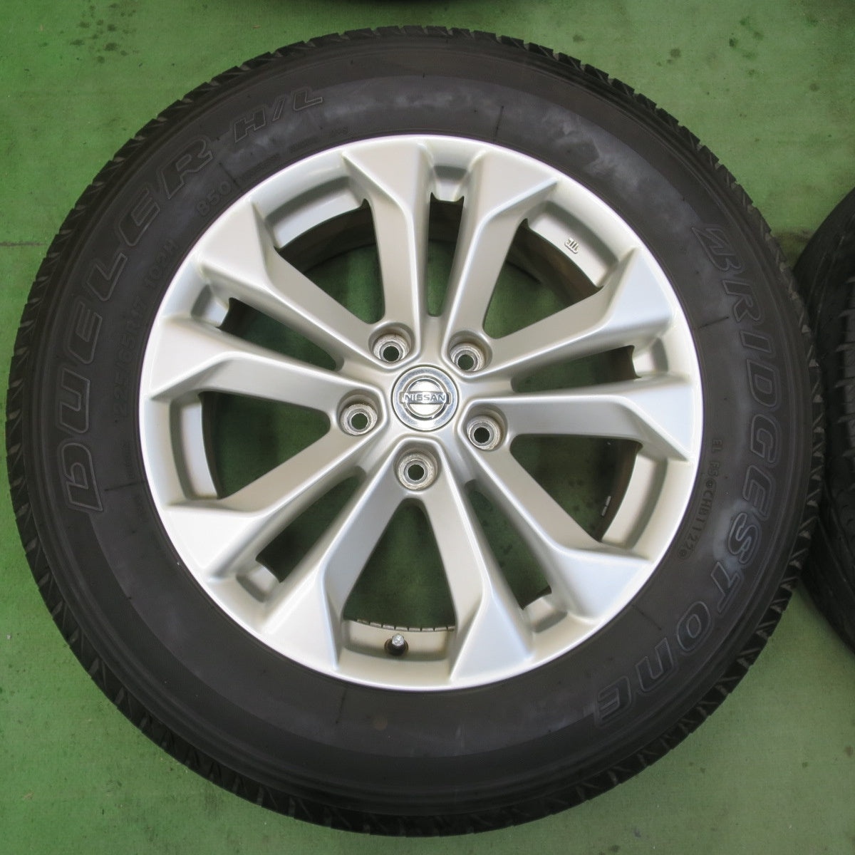 バリ溝！22年！9分★日産 T32 エクストレイル 純正 225/65R17 ブリヂストン デューラー H/L 850 17インチ PCD114.3/5H★6011901イノ