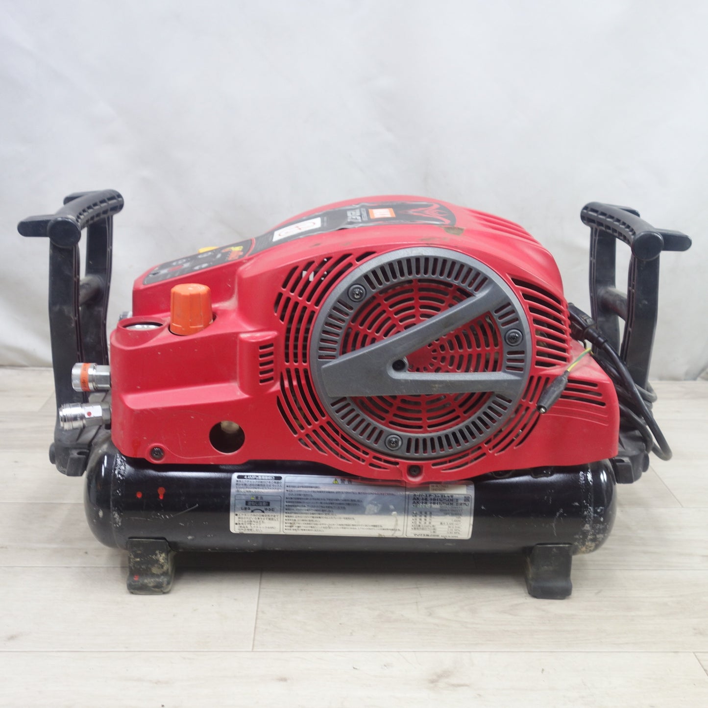 [送料無料] ◆MAX マックス スーパー エア コンプレッサ AK-HL1250E2 エアー ツール 工具 コンプレッサー 100V◆