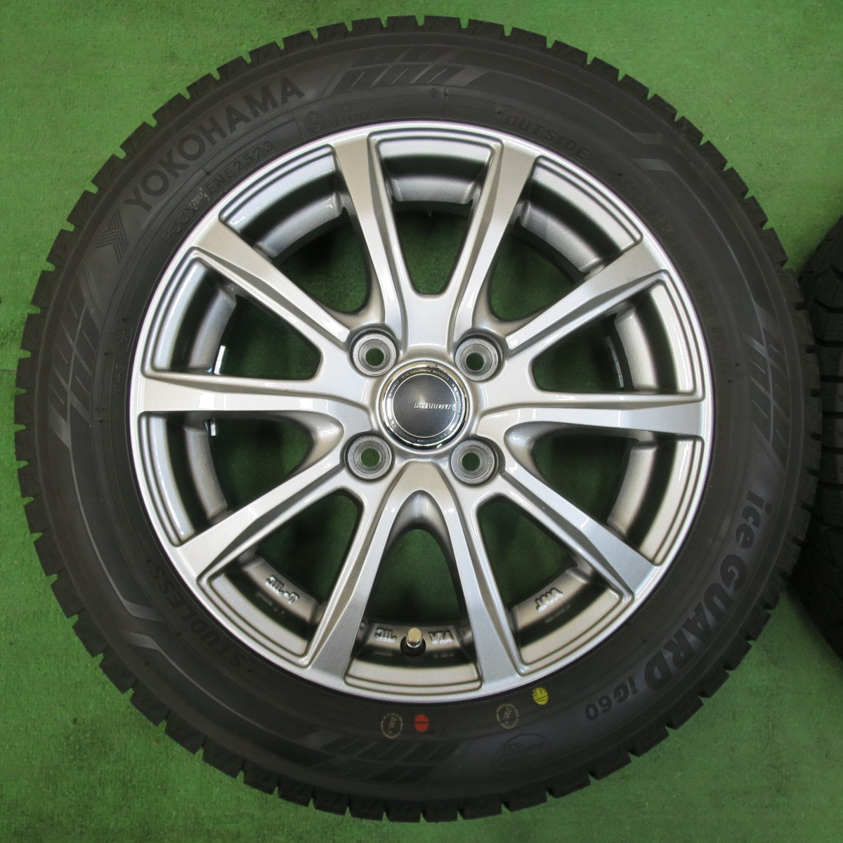 [送料無料] バリ溝！23年！キレイ！ほぼ10分★スタッドレス 165/65R14 ヨコハマ アイスガード iG60 MiLLOUS ミルアス 14インチ PCD100/4H★4112907イス