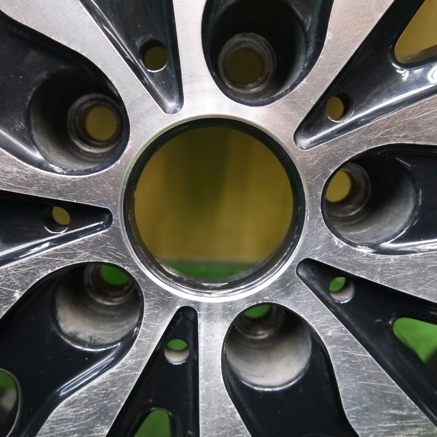 バリ溝！22年！9.5分★プリウス 等 STEINER VS5 215/50R18 ヨコハマ BluEarth-XT AE61 シュタイナー 18インチ PCD100/5H★5062507Hノ
