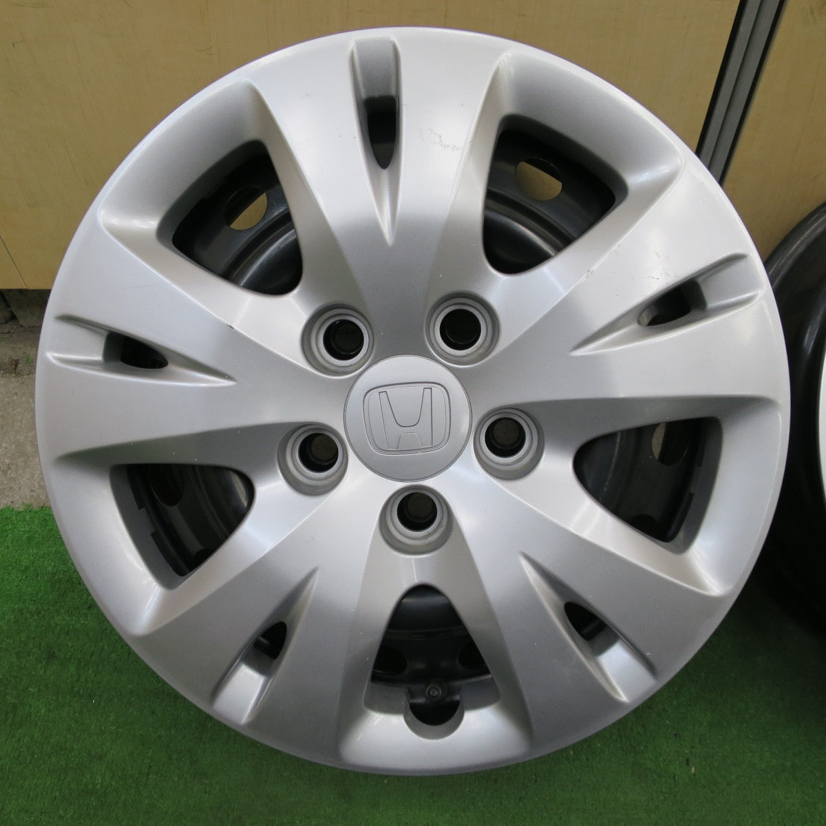 新車外し！付属品付き★ホンダ ステップワゴン 純正 スチール ホイール 15インチ 15×6JJ PCD114.3/5H★6022503ナホ