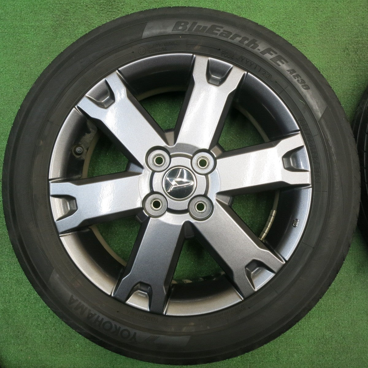 キレイ！23年★ダイハツ タフト 純正 165/65R15 ヨコハマ BluEarth-FE AE30 ブルーアース 15インチ PCD100/4H★5042504NJノ