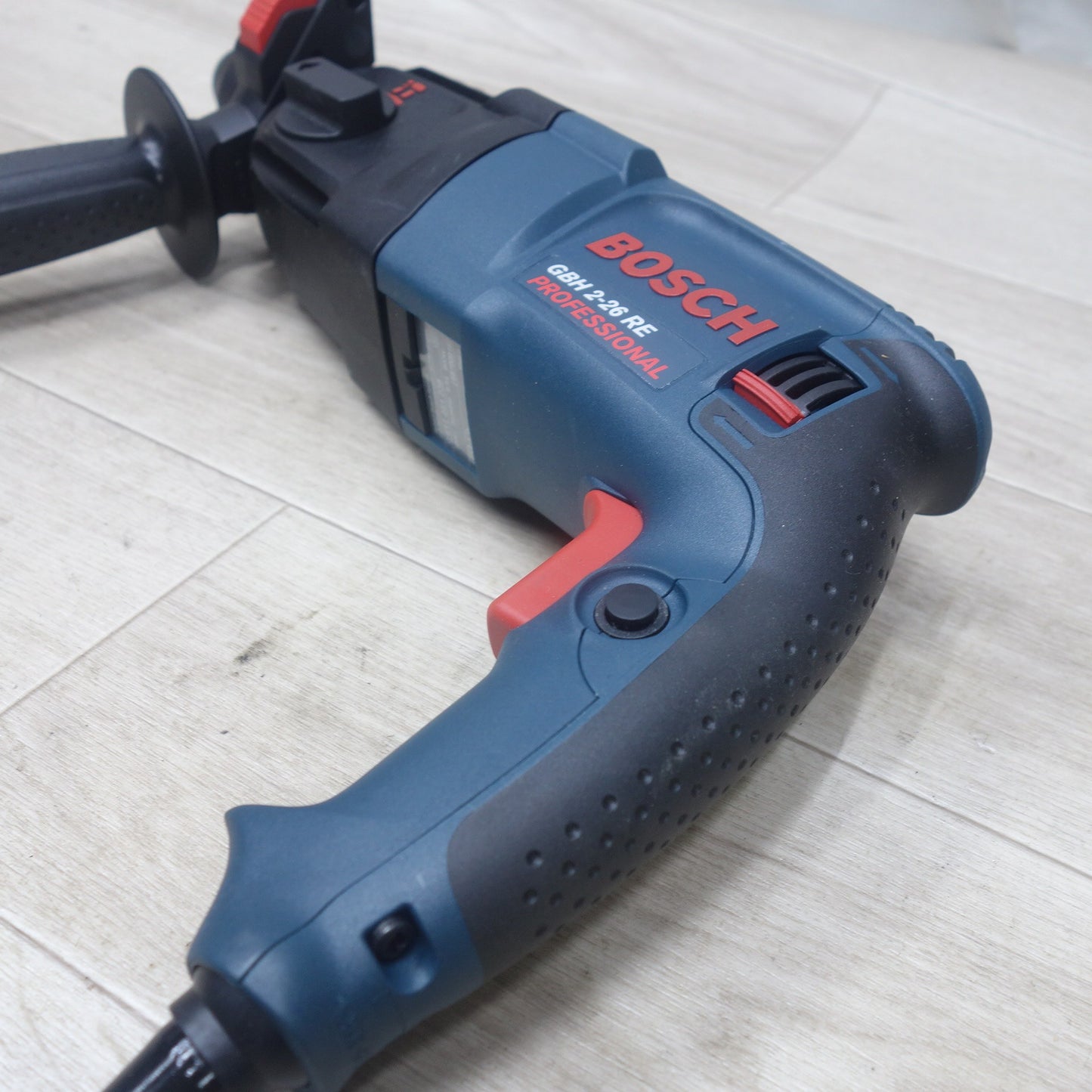 [送料無料] キレイ◆BOSCH SDS プラス 26mm ハンマードリル GBH 2-26 RE Professional 電動 工具 ハンマドリル ボッシュ◆