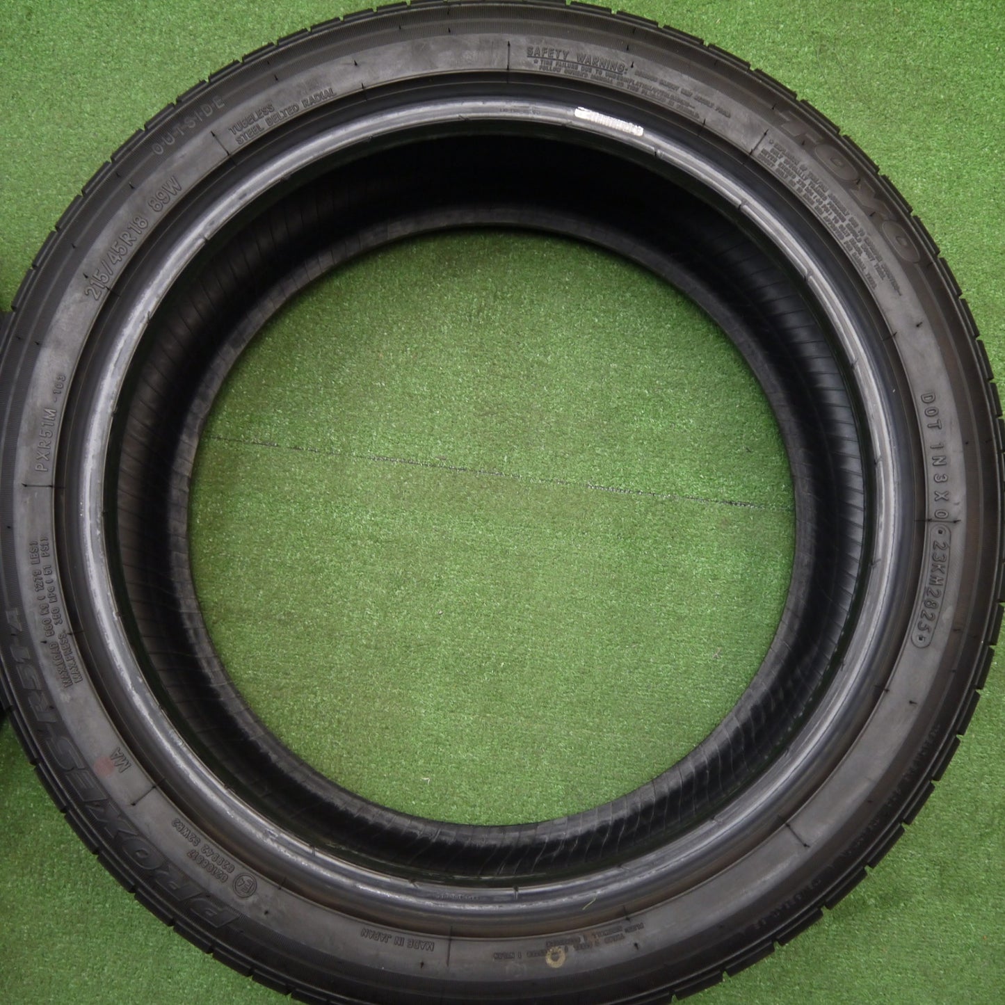 新車外し！25年★215/45R18 トーヨー プロクセス R51A タイヤ 18インチ マツダ3 SAI エクシーガ アクセラ スポーツ 等★5120308Hノタ