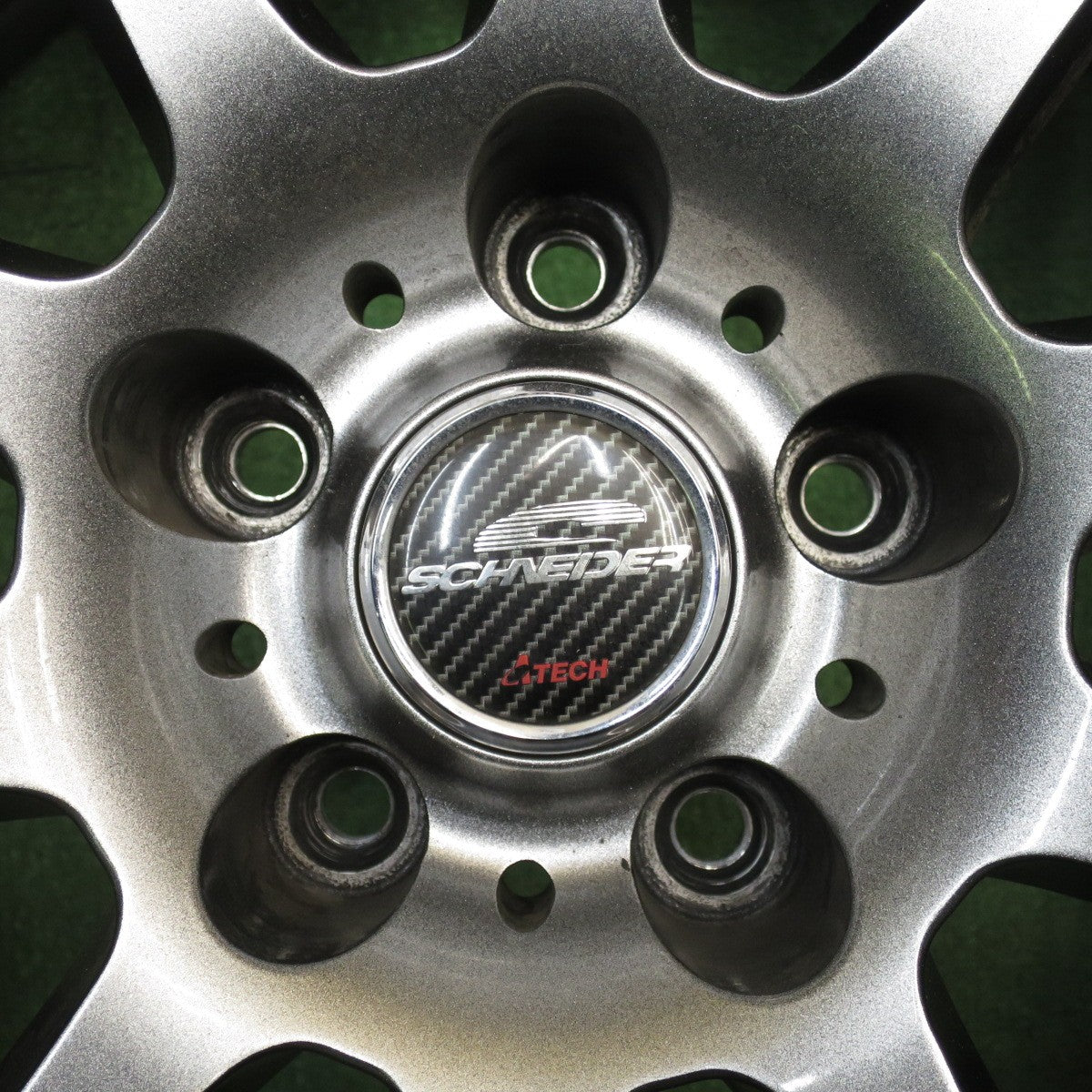 バリ溝！キレイ！9分★スタッドレス 225/60R18 ヨコハマ アイスガード G075 SCHNEIDER ATECH シュナイダー 18インチ PCD114.3/5H★5053005NJス