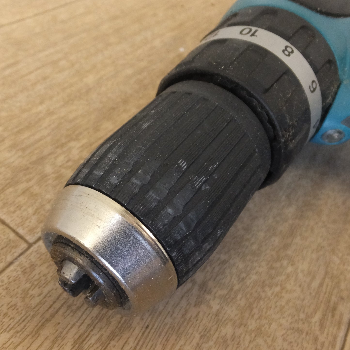 [送料無料] ★マキタ makita 充電式震動ドライバドリル HP440DRFX　バッテリ1個　充電器 なし★