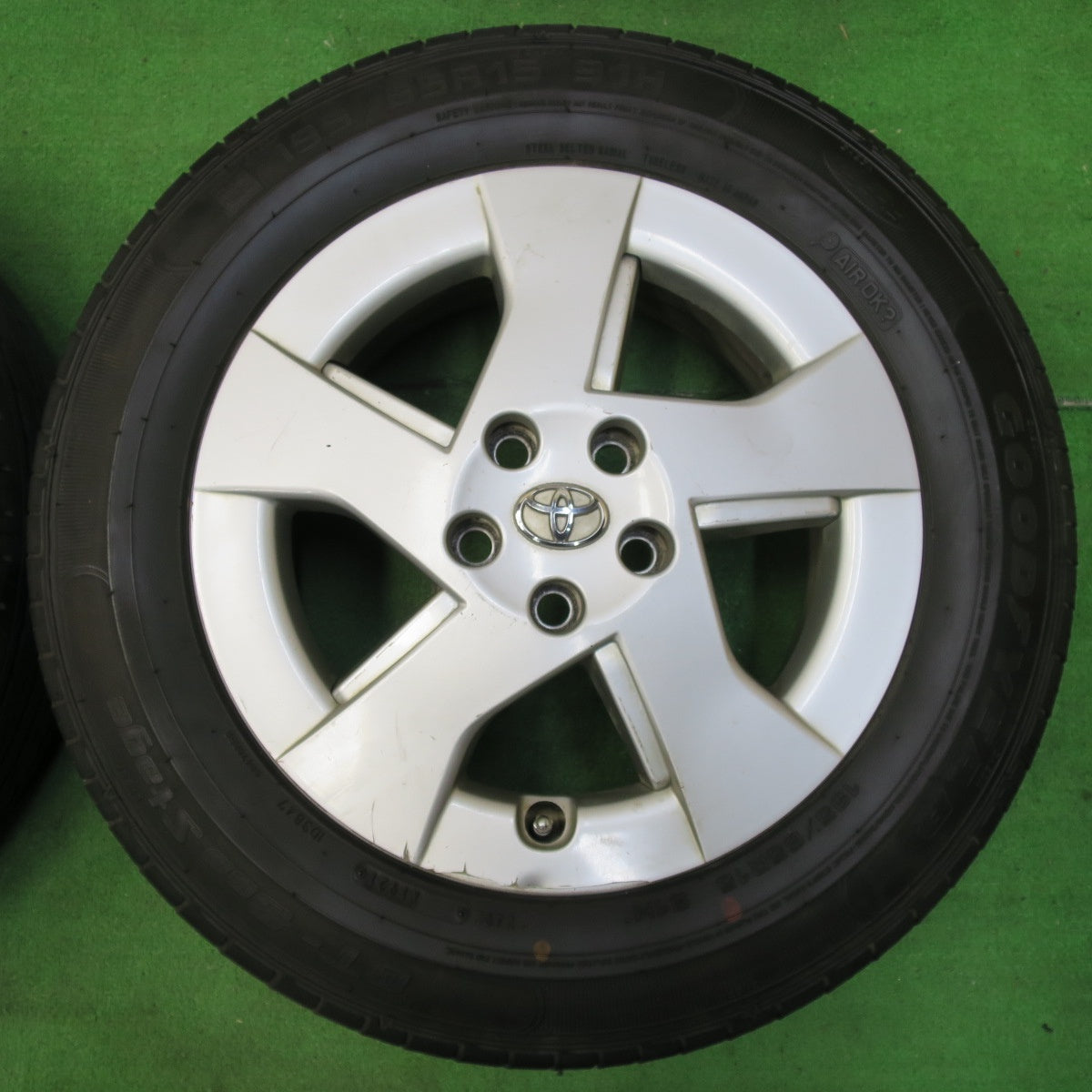 *送料無料* バリ溝！22年！ほぼ10分★トヨタ 30系 プリウス 純正 195/65R15 ヨコハマ BluEarth-ES ES32 グッドイヤー GT-Eco Stage PCD100/5H★4062105イノ