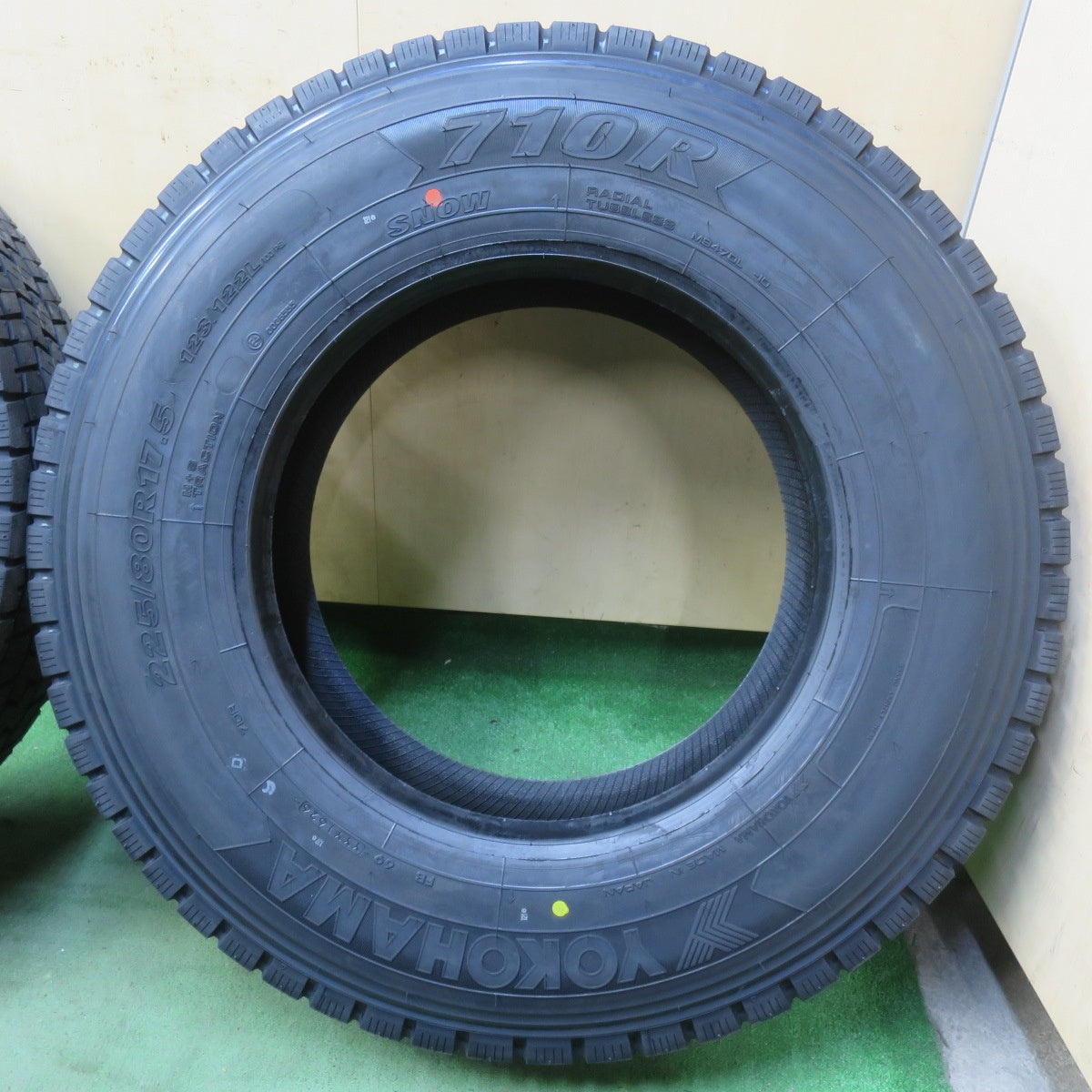 未使用！26年！6本◎トラック タイヤ 225/80R17.5 123/122L ヨコハマ 710R 17.5インチ◎6083101イスタ