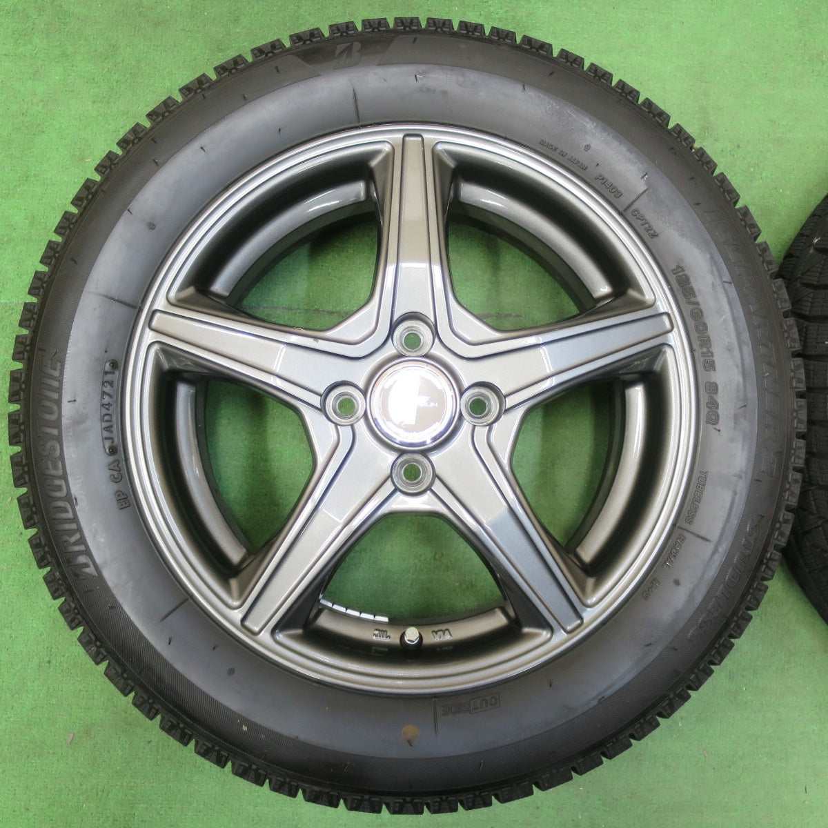 [送料無料] バリ溝！21年！キレイ！9.5分★スタッドレス 185/60R15 ブリヂストン アイスパートナー2 TOPRUN トップラン 15インチ PCD100/4H★4112203イス