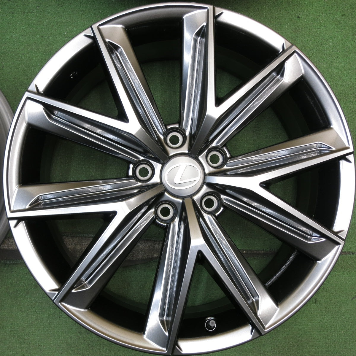 未使用★レクサス LBX Relax 純正 ホイール 18インチ リラックス 18×7J PCD114.3/5H★6072909KKホ
