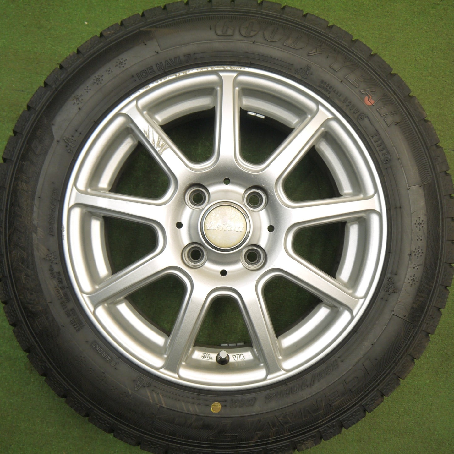 ほぼ未使用！24年★スタッドレス 165/70R14 グッドイヤー アイスナビ7 Leitua 社外 アルミ 14インチ PCD100/4H★6021811Hス