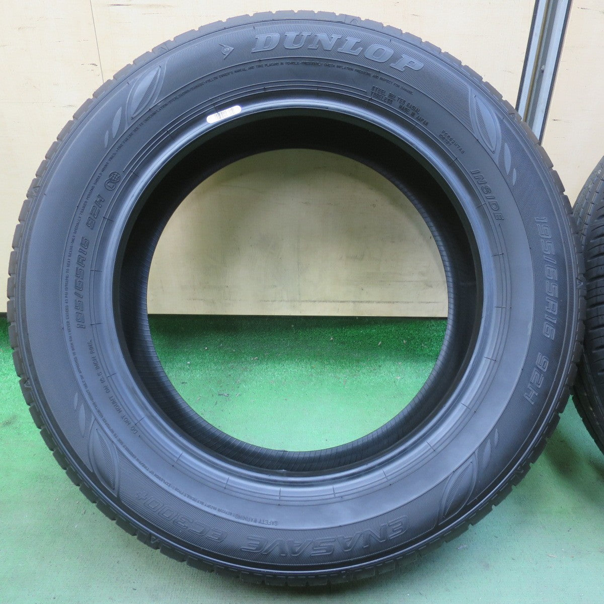新車外し！26年◎195/65R16 ダンロップ エナセーブ EC300+ タイヤ 16インチ ライズ ロッキー セレナ ステップワゴン 等◎6092302イノタ