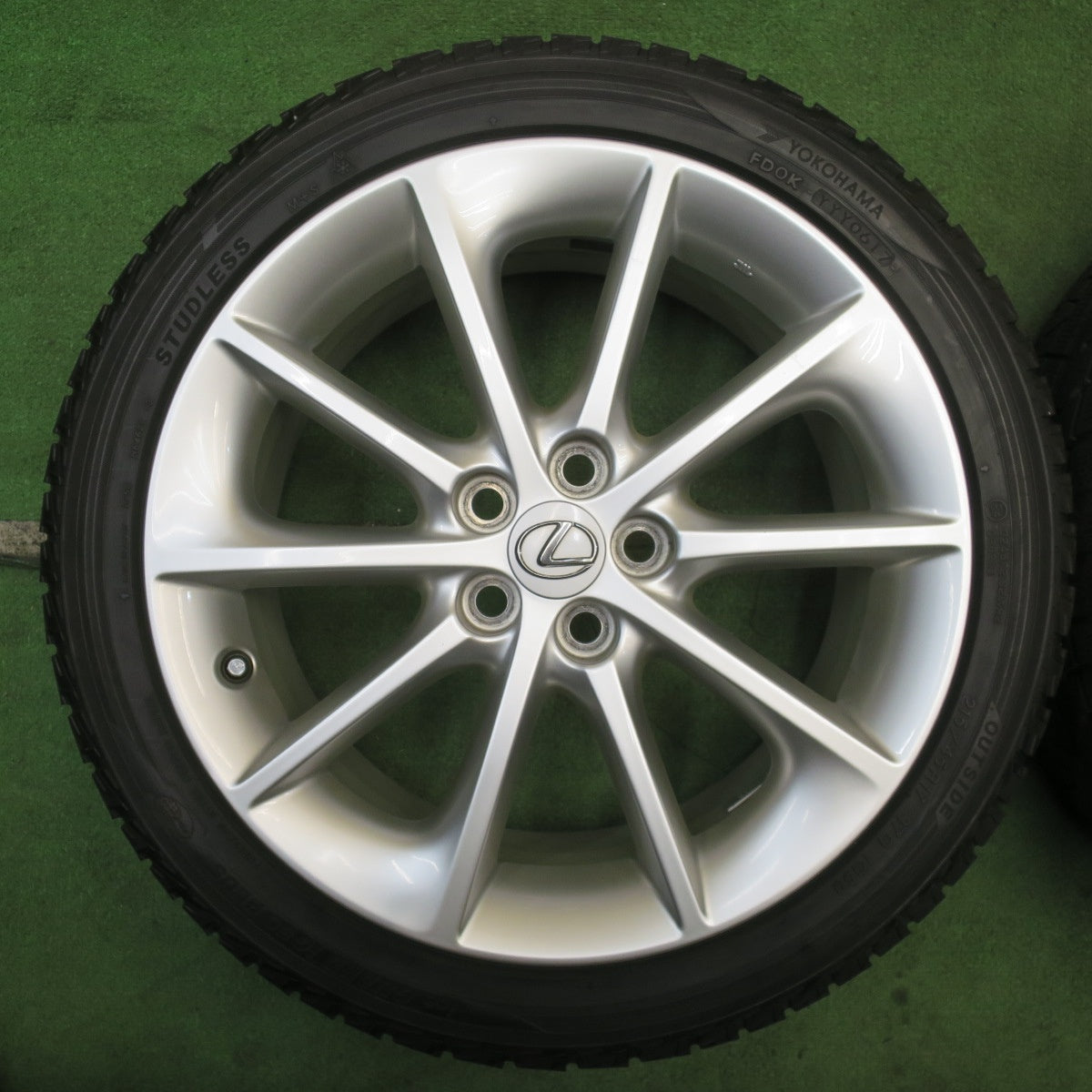 キレイ★レクサス CT 純正 215/45R17 スタッドレス ヨコハマ アイスガード iG50 プラス 17インチ PCD100/5H★6052901NJス