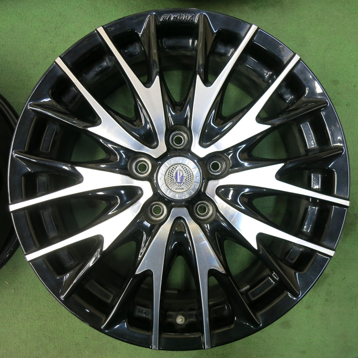 [送料無料] 4本価格★WORK PIETRA CT2 ワーク ピエトラ 17インチ ホイール 17×7J PCD114.3/5H★5032507SYホ