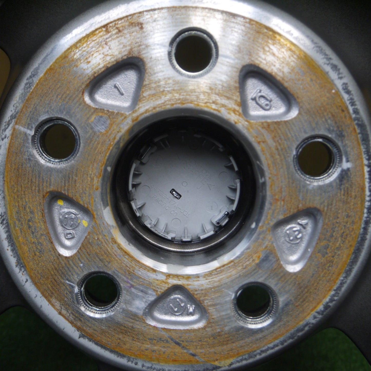 *送料無料* 新車外し★ホンダ 現行 シビック FL1 EXグレード 純正 ホイール 18インチ 18×8J PCD114.3/5H★4052707Hホ