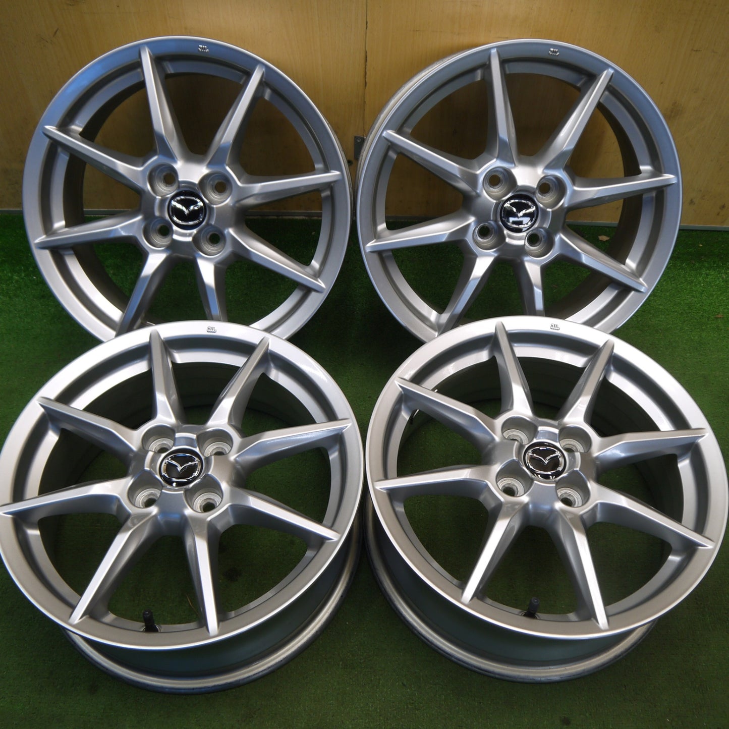 キレイ★マツダ ND ロードスター NR-A 純正 ホイール 16インチ 16×6.5J PCD100/4H★6070104Hホ