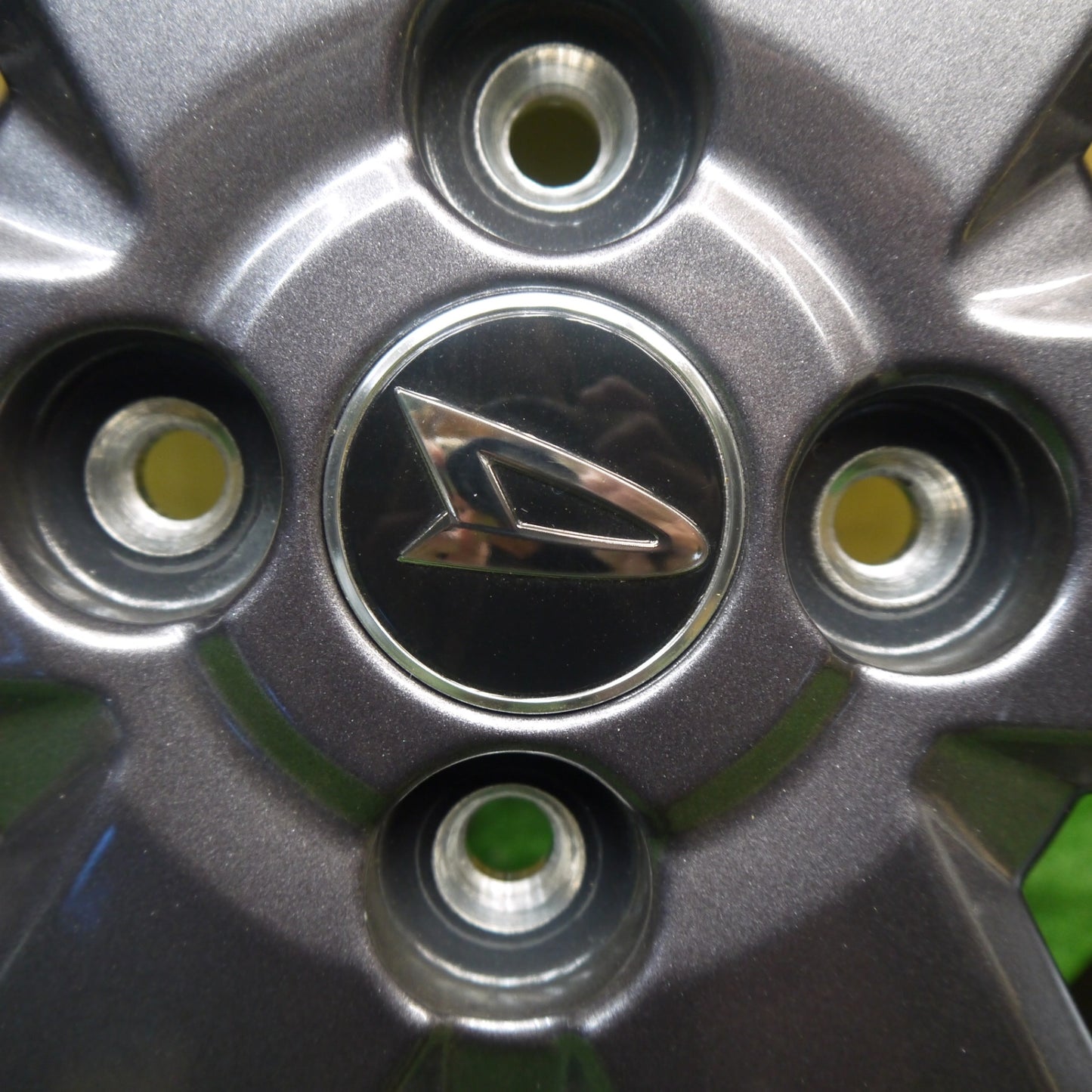 新車外し！1本★ダイハツ タント ファンクロス 純正 ホイール 15インチ 15×4.5J PCD100/4H★5061601Hホ