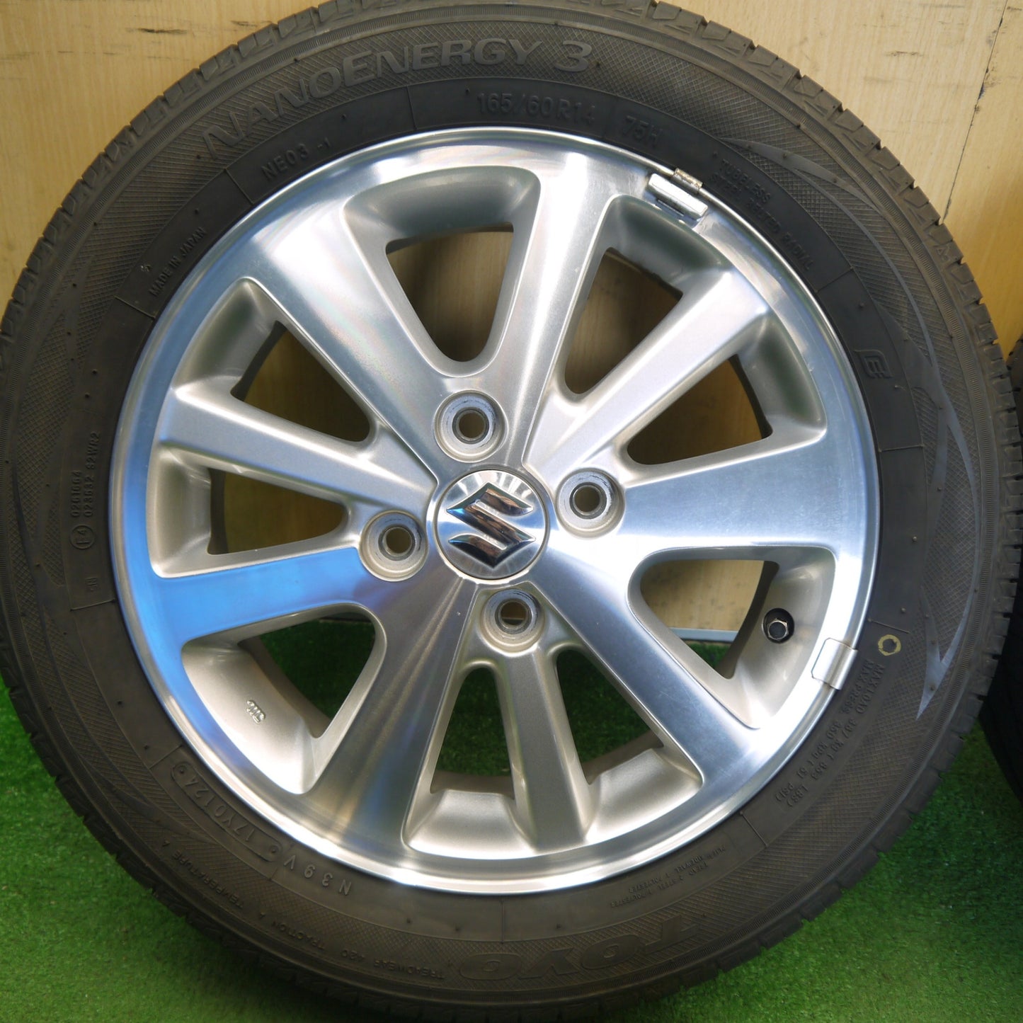4本価格！24年★スズキ エブリィ ワゴン 純正 165/60R14 トーヨー ナノエナジー3 14インチ PCD100/4H★6051303Hノ