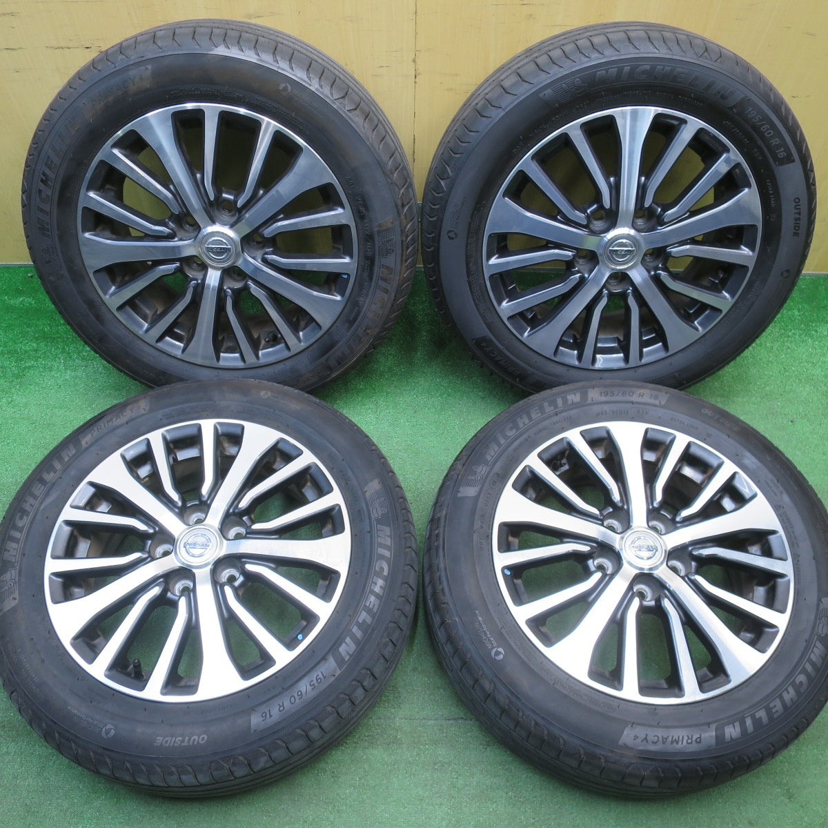バリ溝！9分★日産 C26 セレナ 純正 195/60R16 ミシュラン プライマシー4 16インチ PCD114.3/5H★6020902NJノ