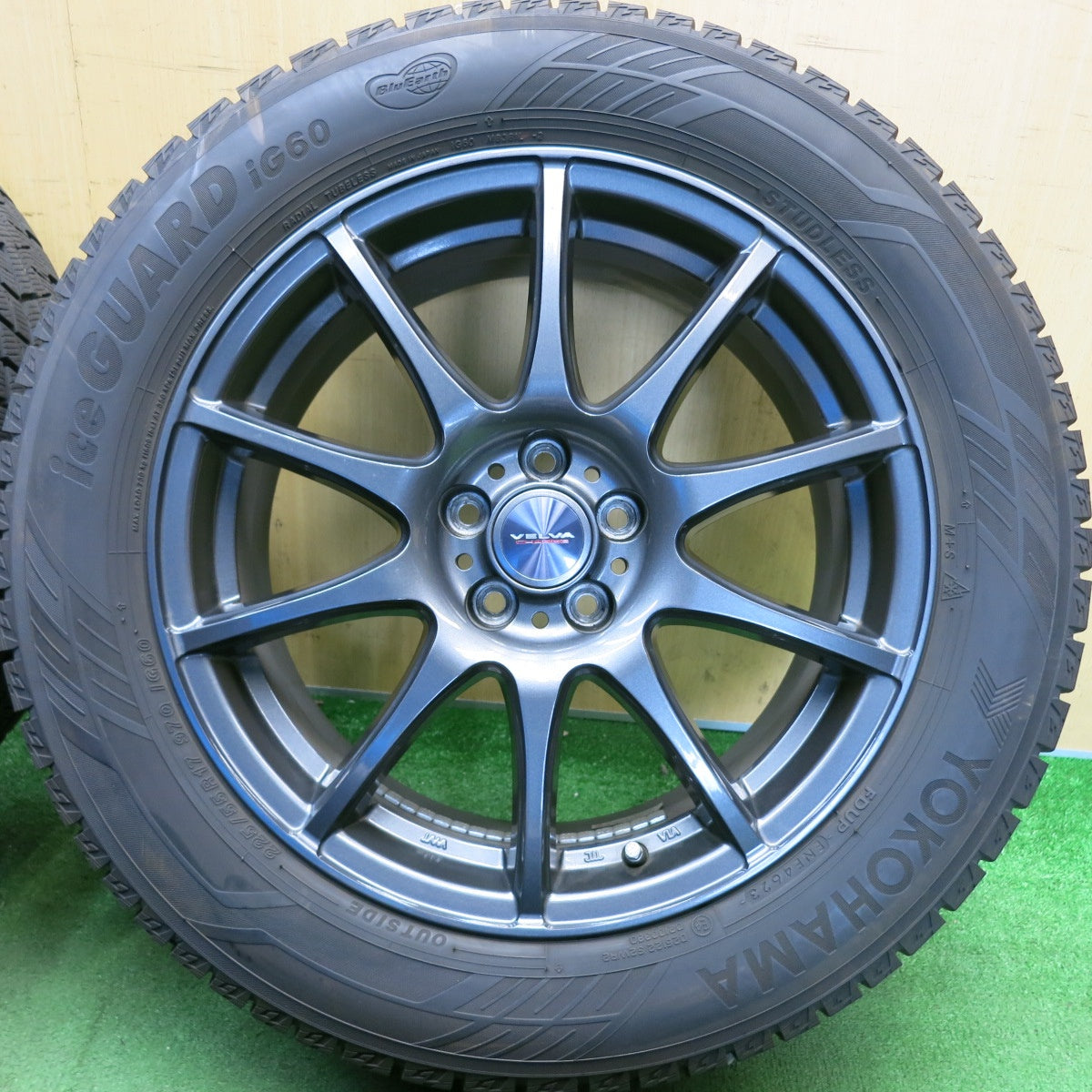 バリ溝！23年！キレイ！9.5分◎XV 等 225/55R17 スタッドレス ヨコハマ アイスガード iG60 VELVA CHARGE ヴェルヴァ 17インチ PCD100/5H◎6061409HAス