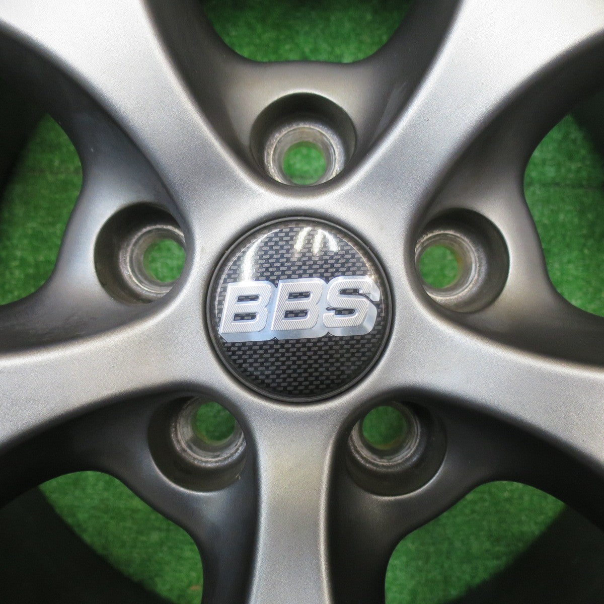 キレイ！22年★ボルボ 等 BBS SR007 KBA49538 225/45R17 スタッドレス ピレリ アイスゼロ アシンメトリコ 17インチ PCD108/5H★5101403NJス