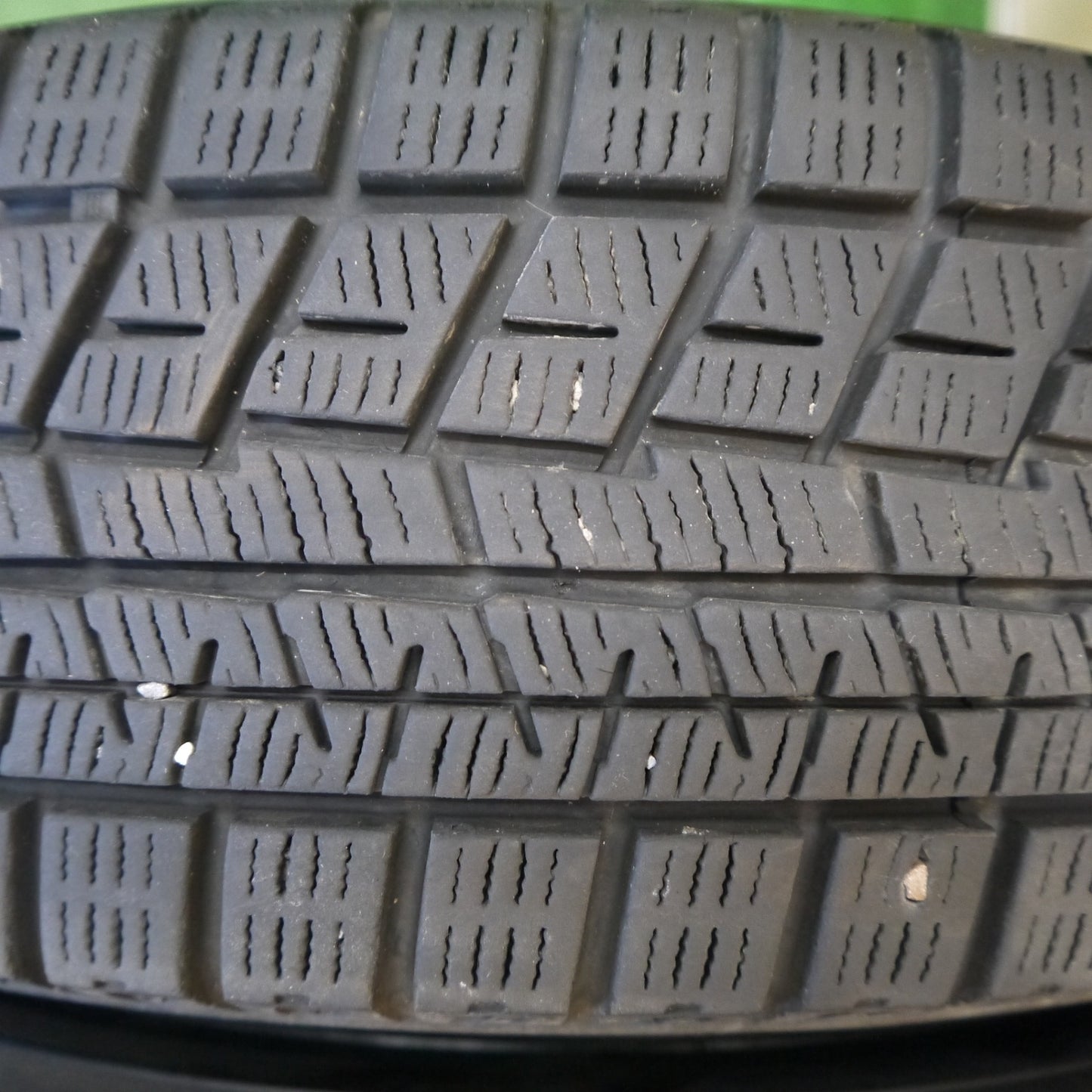 キレイ★スタッドレス 165/65R15 ヨコハマ アイスガード iG60 GRASS グラス 15インチ タフト ソリオ 等 PCD100/4H★6060803Hス