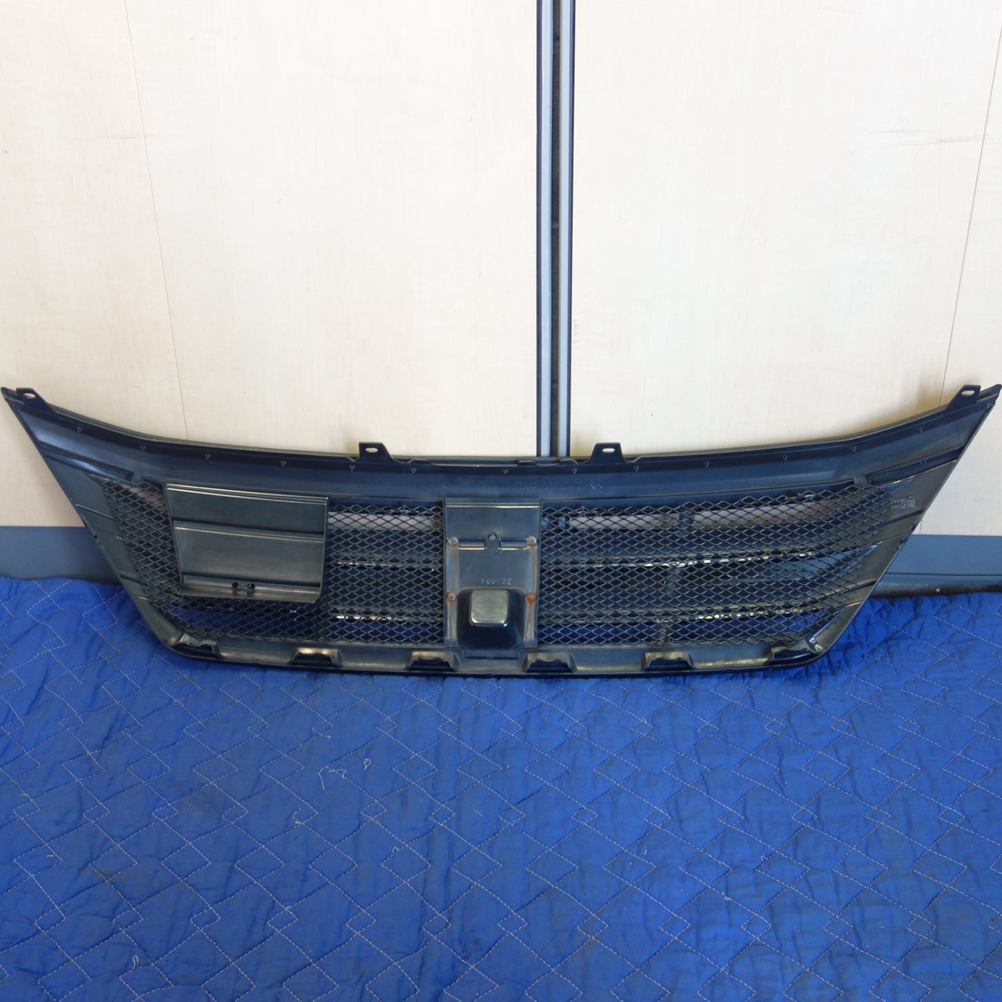 [送料無料] ☆トヨタ 20系 前期 ヴェルファイア VELLFIRE フロントグリル ラジエーターグリル  モデリスタ D2533-22710/20 No.227 ブラック 黒☆