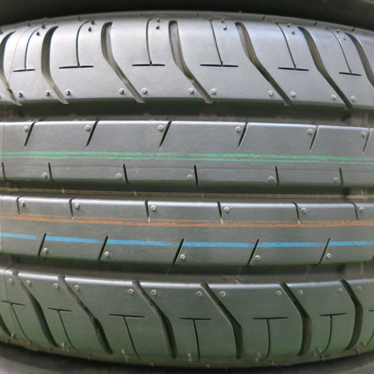 *送料無料* 新車外し！24年★185/60R15 ブリヂストン エコピア EP150 タイヤ 15インチ アクア シエンタ ヤリス フィット スイフト等★4041303イノタ