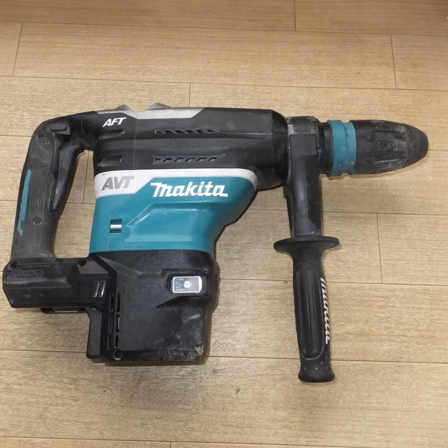 [送料無料] ★マキタ makita 40mm 充電式ハンマドリル HR005GZK 36V-40V 本体のみ★