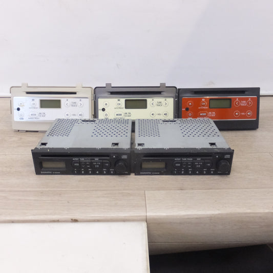 [送料無料] ★ダイハツ 純正 CDプレーヤー 86180-B2100 2点 86180-B5080 86180-B2740 86180-B2820 計 5点 セット★