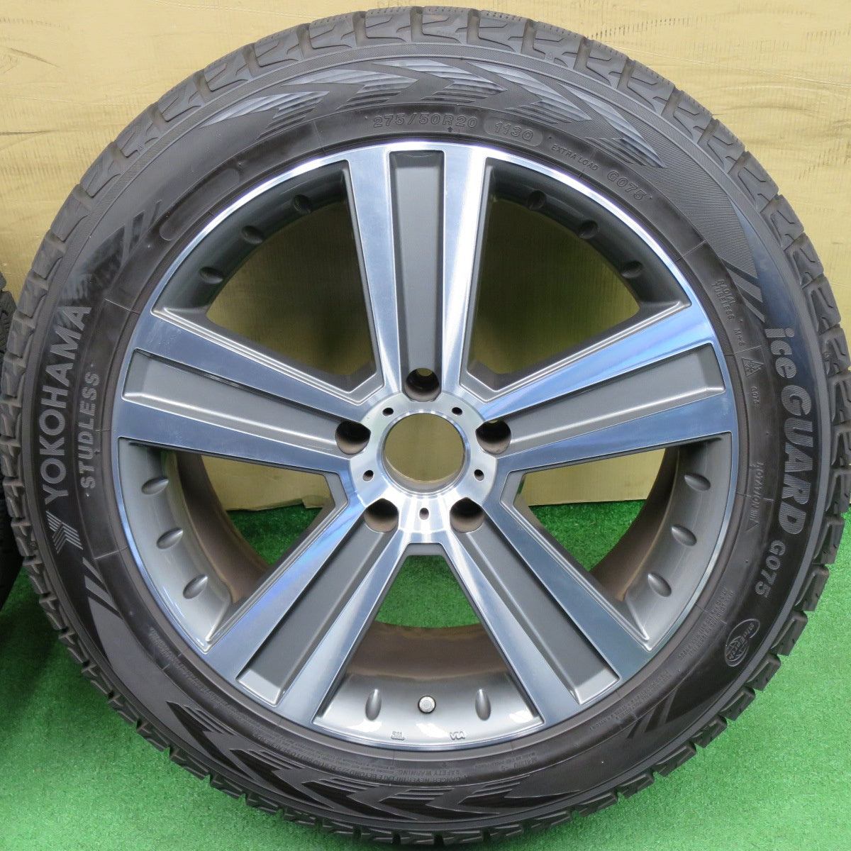 バリ溝！9分★ベンツ Gクラス G63 等 EuroPremium WERNER 275/50R20 スタッドレス ヨコハマ アイスガード G075 ユーロ プレミアム ヴェルナー 20インチ PCD130/5H★6030702NKス